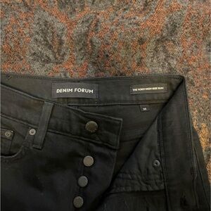 Aritzia - Yoko High Rise Slim